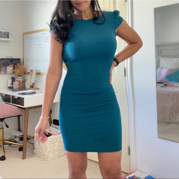 H&M dark green dress - Picture 7 of 9